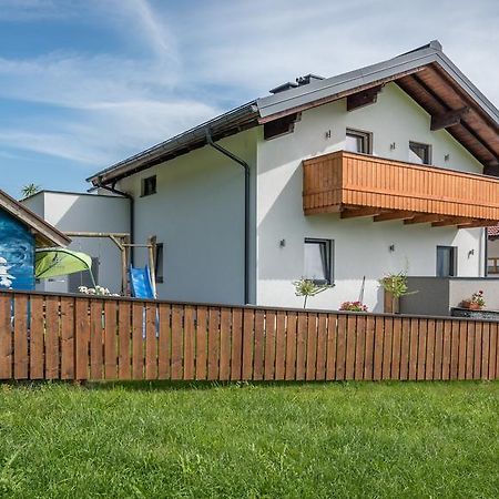 Haus Moesenlechner Maishofen Exterior foto