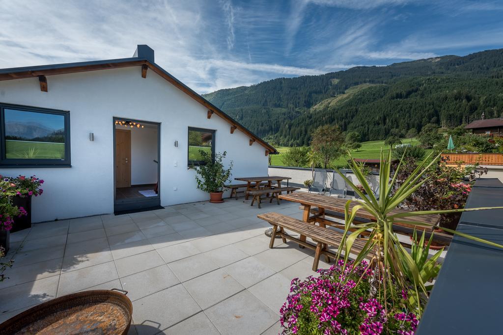 Haus Moesenlechner Maishofen Exterior foto